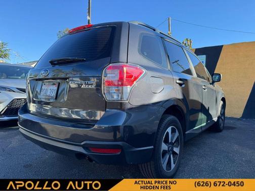 2017 Subaru Forester 2.5i