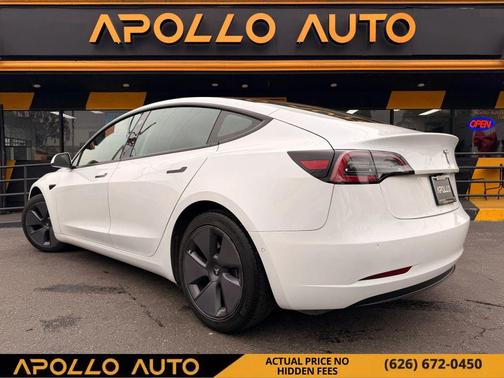 2021 Tesla Model 3 Standard Range Plus