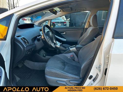 2014 Toyota Prius Plug-in Base