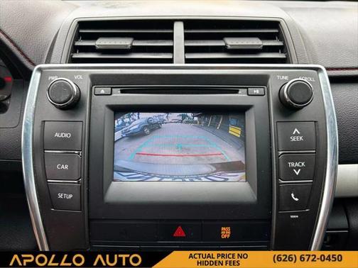 2016 Toyota Camry SE