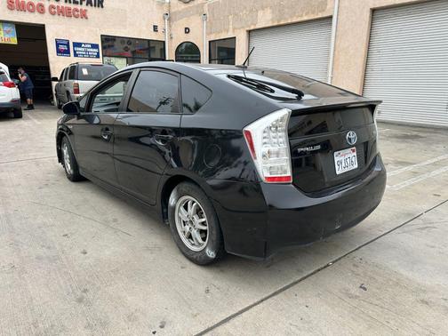 Black 2010 Toyota Prius III