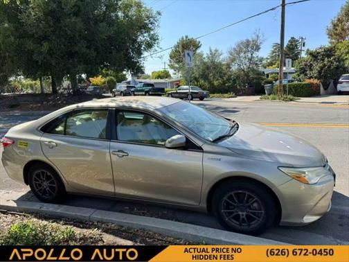 2015 Toyota Camry Hybrid SE