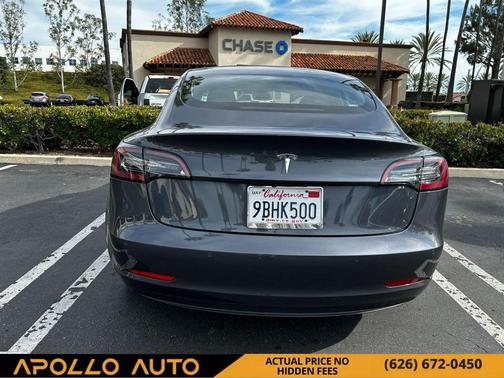 2022 Tesla Model 3 Standard Range