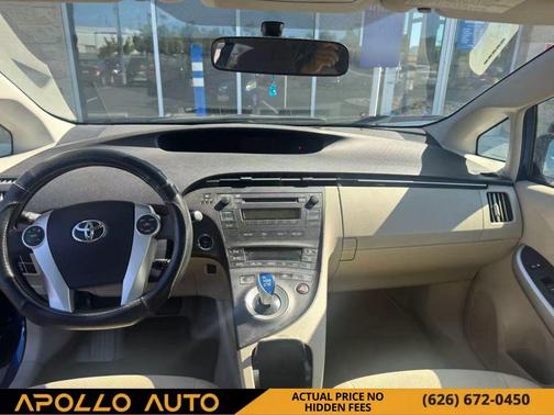 2010 Toyota Prius II