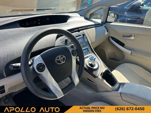 2010 Toyota Prius II