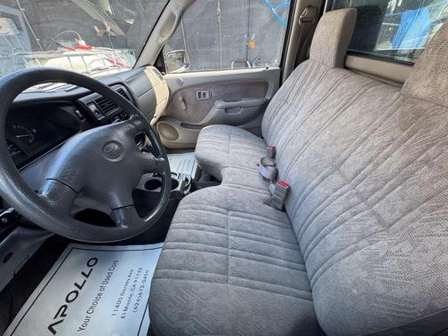 2002 Toyota Tacoma Base