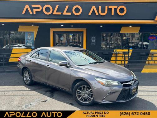 2015 Toyota Camry SE