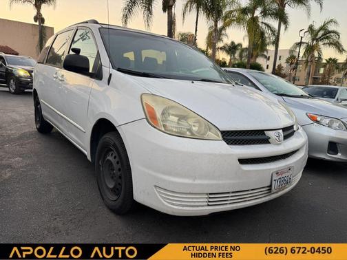 2005 Toyota Sienna LE