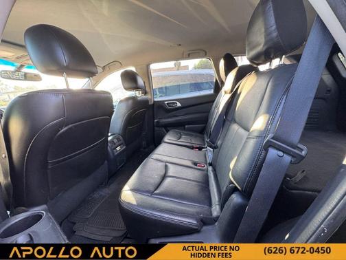 2014 Nissan Pathfinder SL