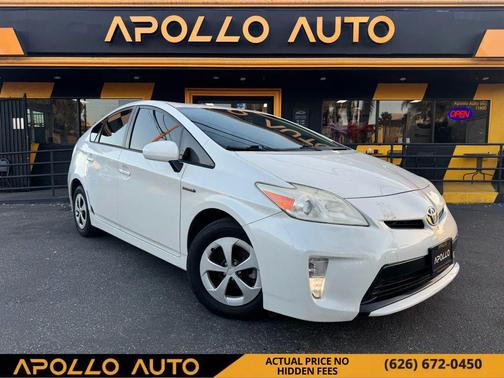 2013 Toyota Prius Two