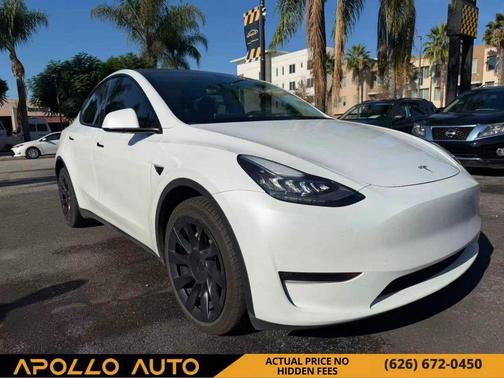2023 Tesla Model Y Long Range Sport Utility 4D