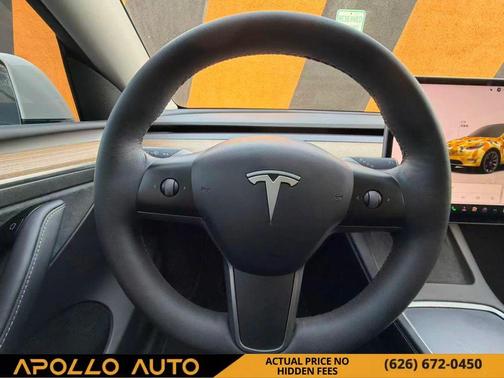 2023 Tesla Model Y Long Range Dual Motor All-Wheel Drive