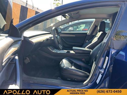 2022 Tesla Model 3 Standard Range