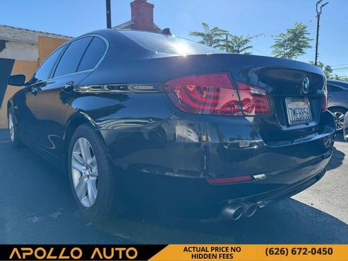 2011 BMW 528 528i Sedan 4D