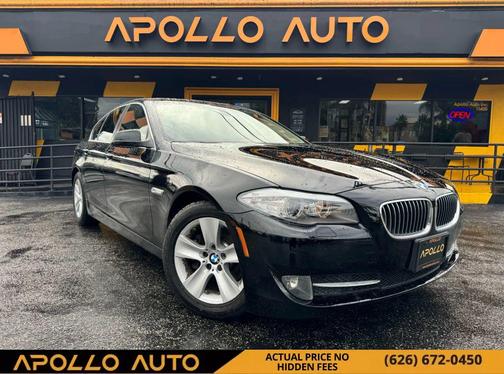 2011 BMW 528 528i Sedan 4D