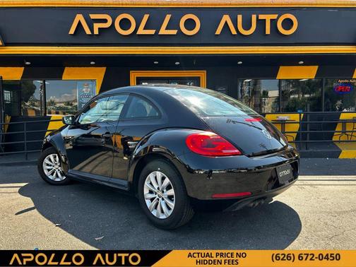 2014 Volkswagen Beetle Auto 1.8T Entry