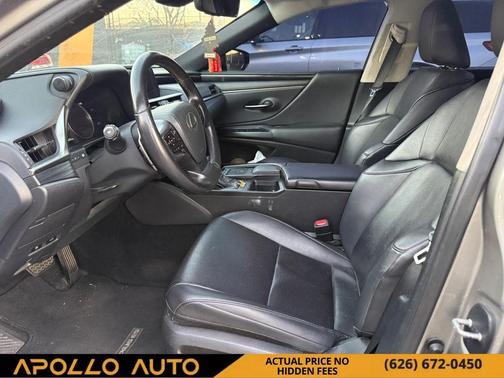 2021 Lexus ES 300h Base