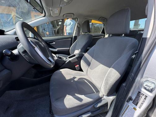 Silver 2015 Toyota Prius Two