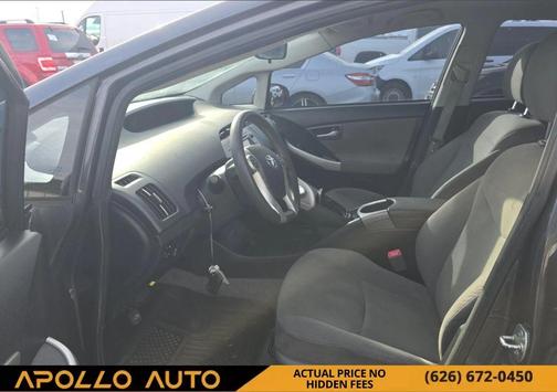 2013 Toyota Prius Three