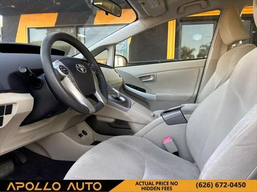 2013 Toyota Prius One
