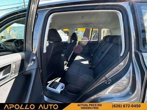 2011 Volkswagen Tiguan S