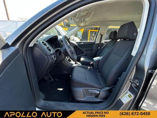 2011 Volkswagen Tiguan S