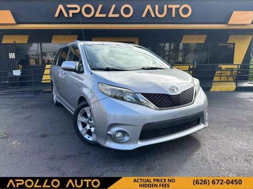 2012 Toyota Sienna SE
