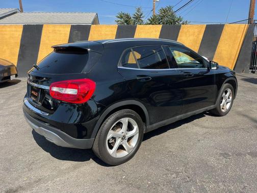 Black 2019 Mercedes-Benz GLA 250 Base