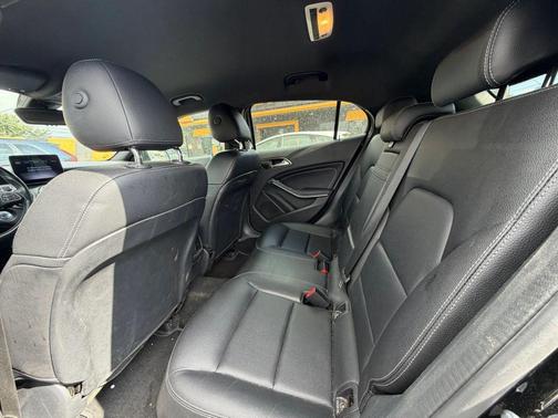 Black 2019 Mercedes-Benz GLA 250 Base