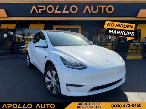 2022 Tesla Model Y Long Range Dual Motor All-Wheel Drive