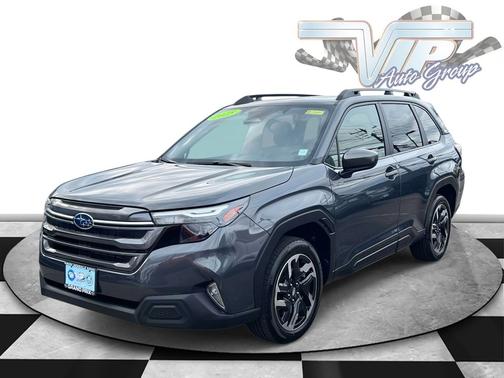 2025 Subaru Forester Premium Hybrid