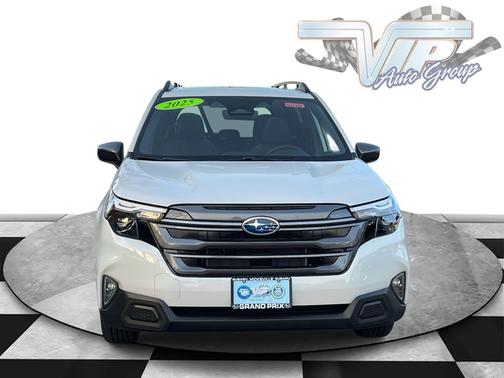 2025 Subaru Forester Premium Hybrid