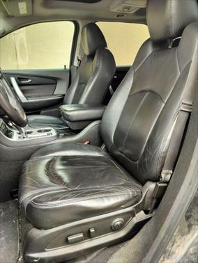 2011 GMC Acadia SLT-2