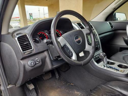 2011 GMC Acadia SLT-2