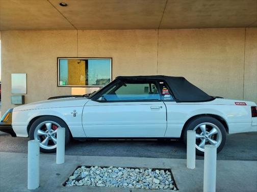 1983 Ford Mustang Base