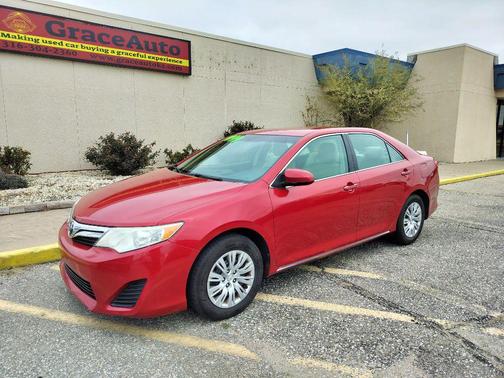 2012 Toyota Camry LE