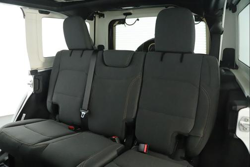 Bright White Clearcoat 2026 Jeep Wrangler Willys