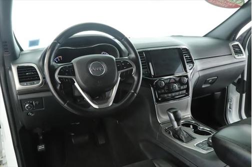 2022 Jeep Grand Cherokee Laredo