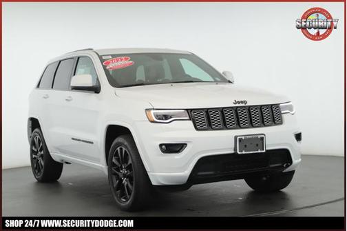 2022 Jeep Grand Cherokee Laredo