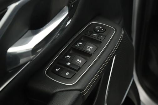 Billet Silver Metallic Clearcoat 2022 RAM 1500 Laramie