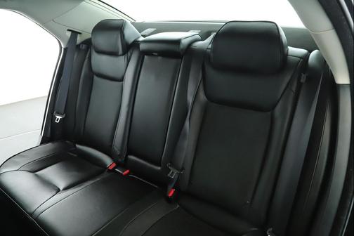 Gloss Black 2021 Chrysler 300 Touring