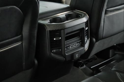 Granite Crystal Metallic Clearcoat 2020 RAM 1500 Limited