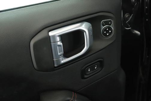 Black Clearcoat 2023 Jeep Gladiator Mojave 4x4