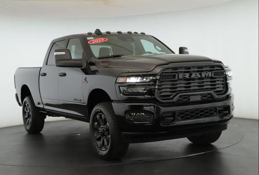 2025 RAM 2500 Big Horn 4x4 Crew Cab 6'4'' Box