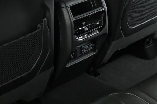Bright White Clearcoat 2024 Jeep Grand Cherokee Altitude