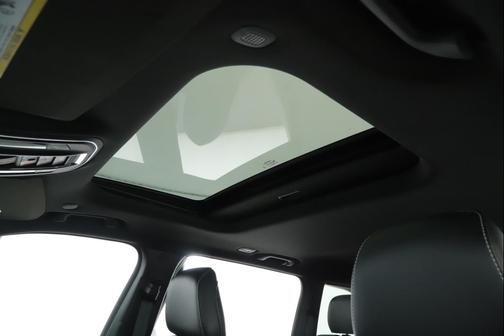 Bright White Clearcoat 2024 Jeep Grand Cherokee Altitude