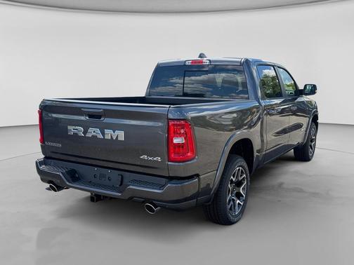 Granite Crystal Metallic Clearcoat 2026 RAM 1500 Laramie