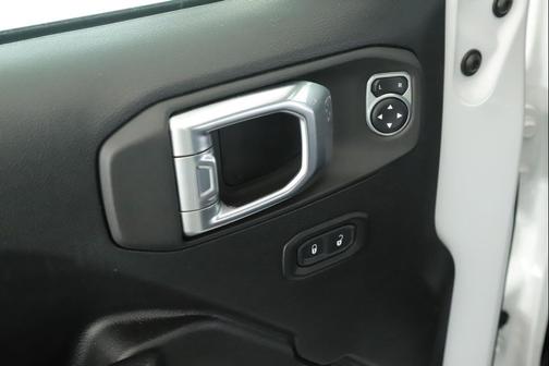Bright White Clearcoat 2021 Jeep Wrangler Unlimited Sport Altitude