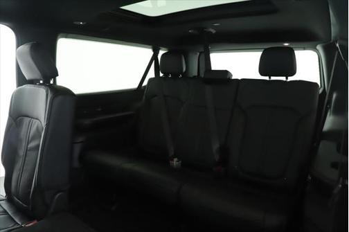 2025 Jeep Wagoneer L Series II Carbide 4x4