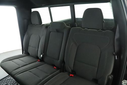 Diamond Black Crystal Pearlcoat 2021 RAM 1500 Big Horn/Lone Star